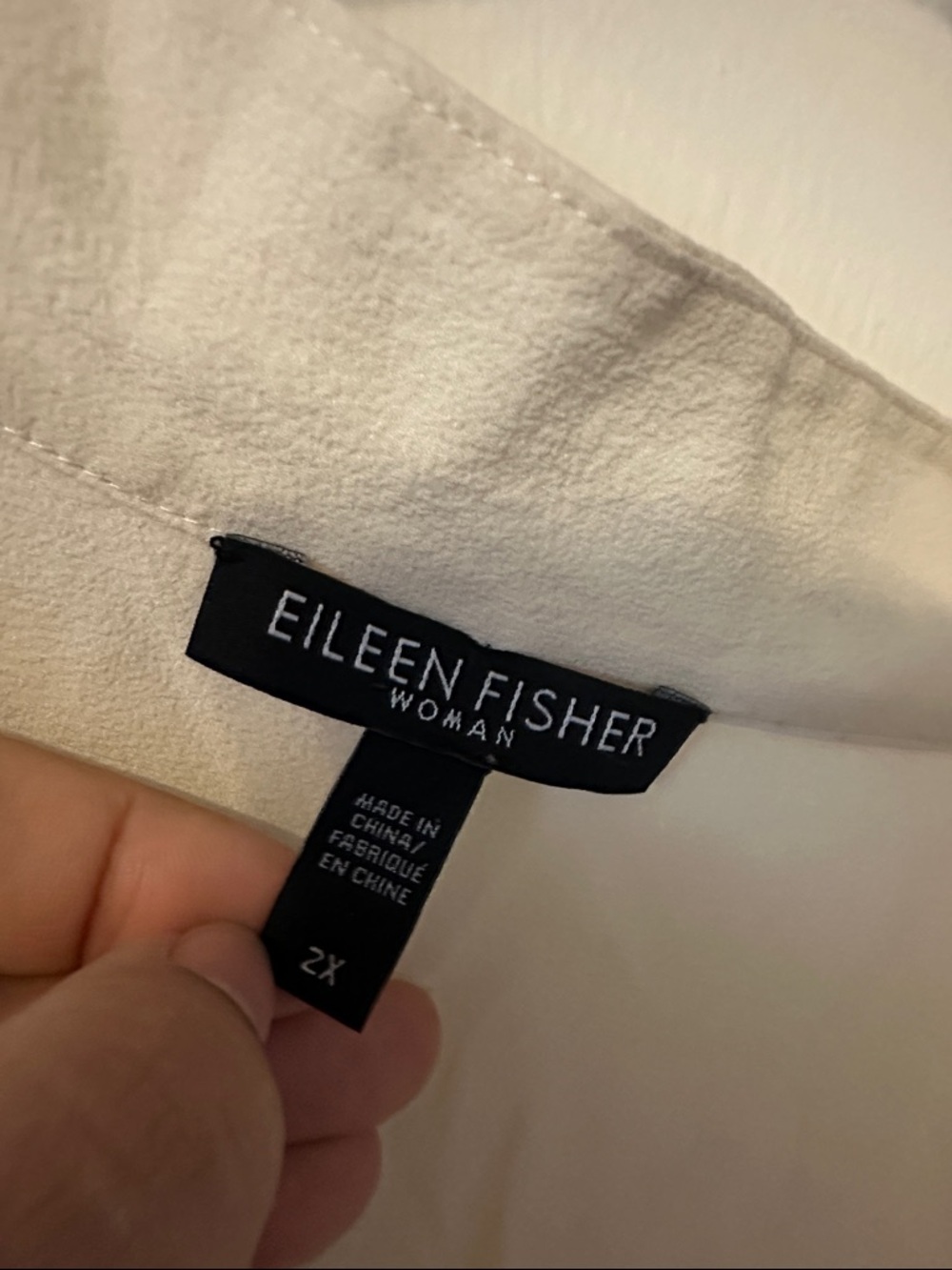 Eileen Fisher Cream Lightweight Top - Picture 2 of 9